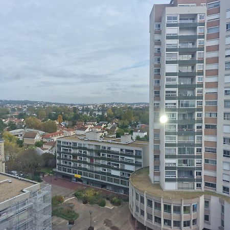 Une Chambre Dans Un Appartement - Luxary Calm Saint-Gratien Exteriör bild